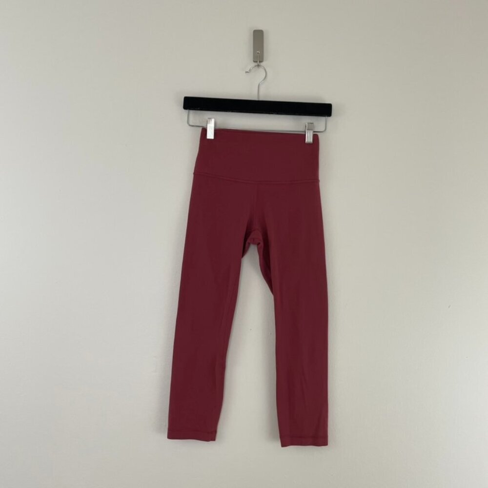 Lululemon Align Crop 21" Nulu Leggings in Chianti Size 4